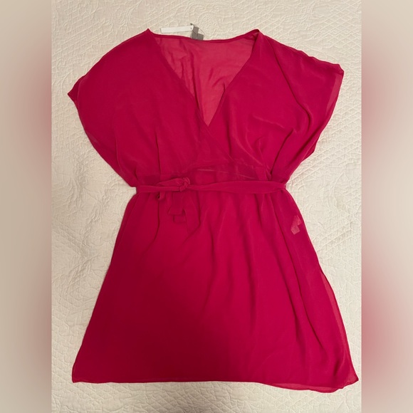 ASOS Curve Fuchsia Sheer Wrap Coverup. - Picture 9 of 9